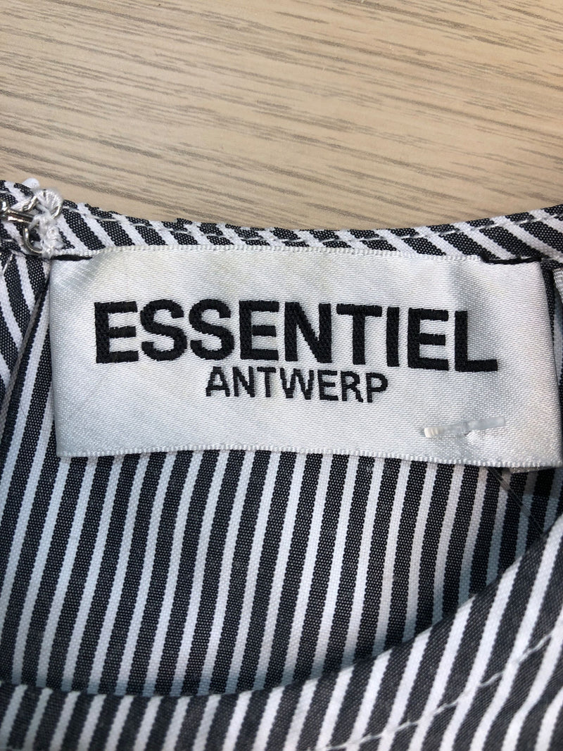 Blouse Essentiel Antwerp