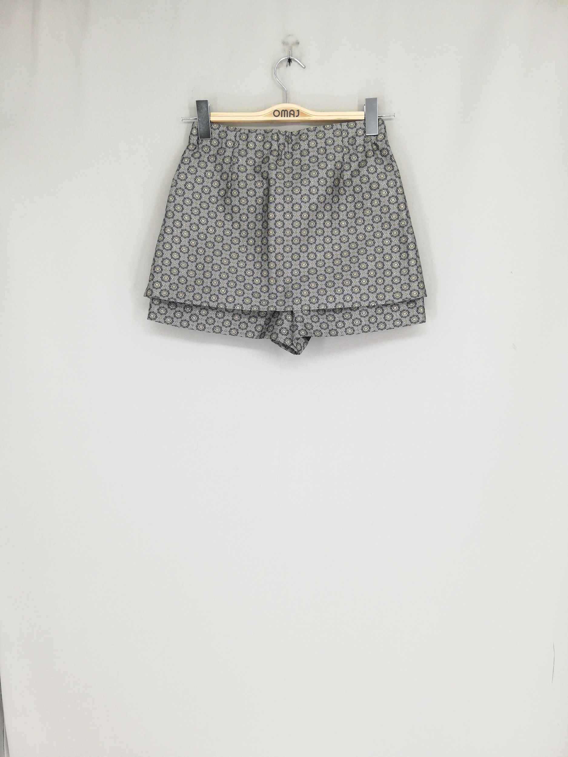 Jupe short online maje