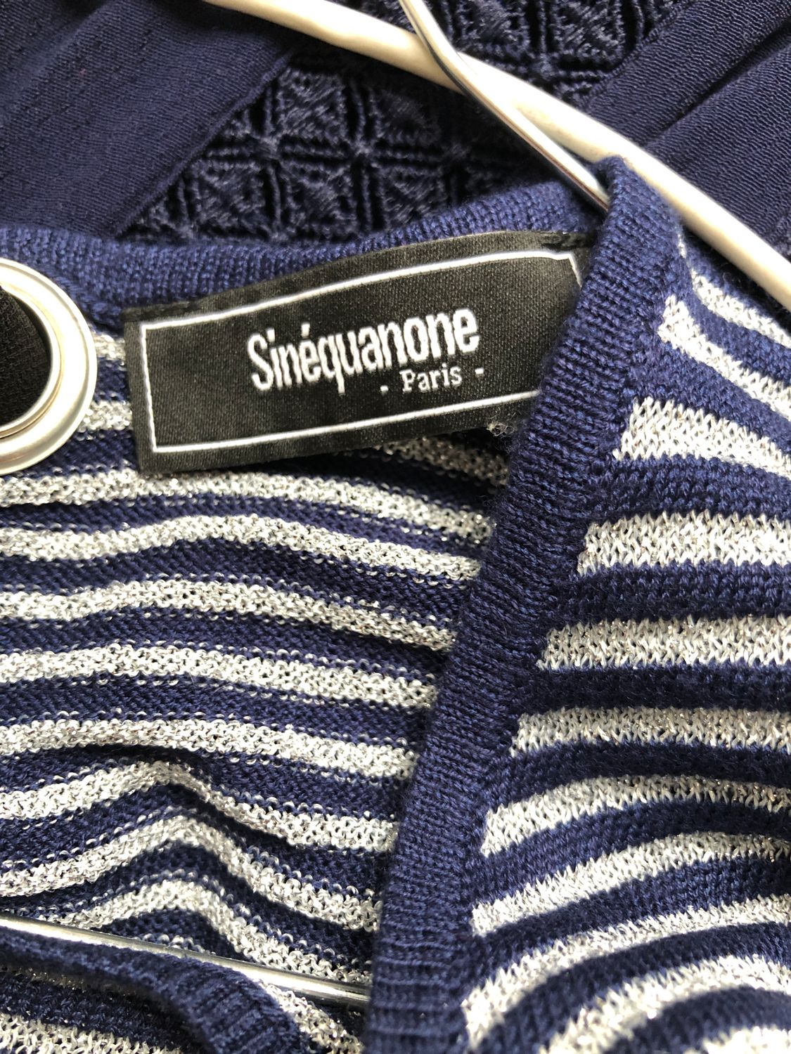 Sinequanone fashion pull